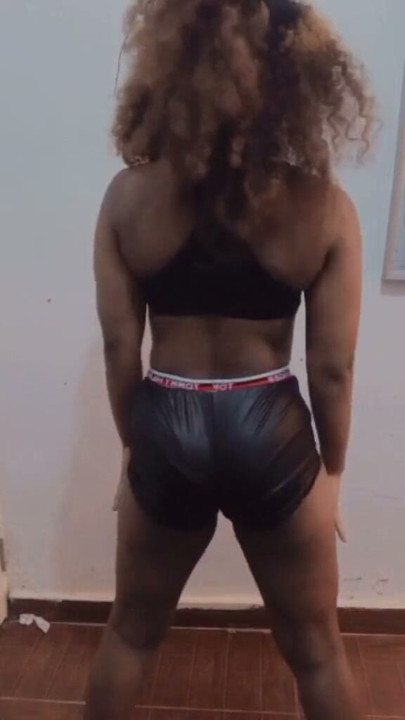 Enjoy my beautiful workout for you | Clip 1