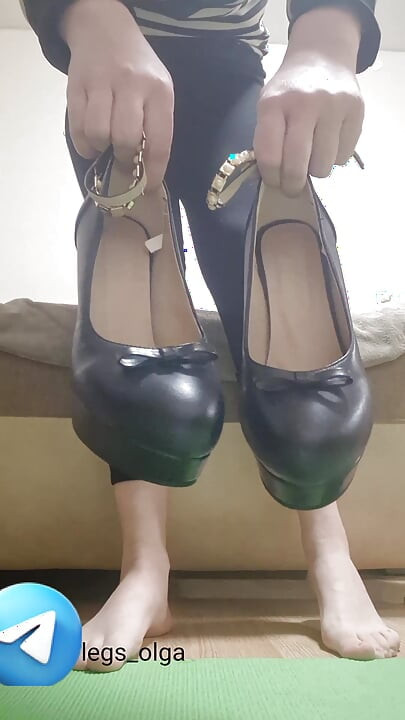 The girl makes you lick your feet and shoes. Sweet femdom
