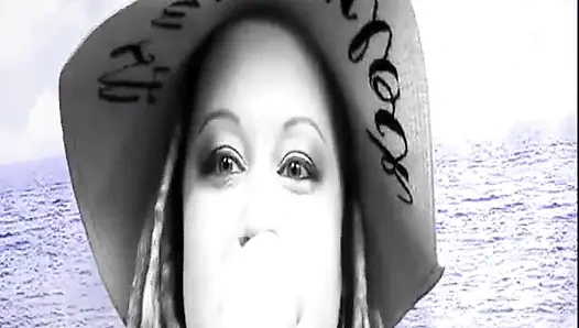 Лагерь сисси бойка, день 1