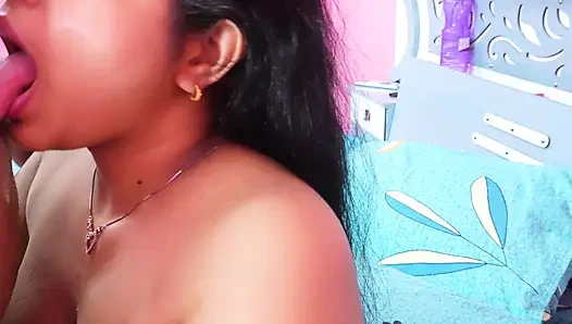 Jija sali romentic sex jija ne sali ko itna jiyada kiss kiya sali ne jija se desi style me karai chudai