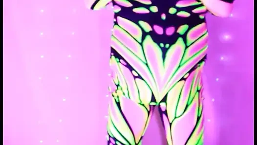 Dicke möpse schwarzlicht und ballons zwei