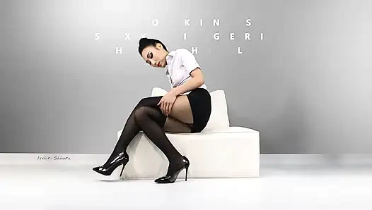 She enjoys exercising while wearing stockings-Isshiki Shizuka 01