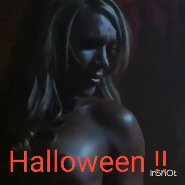 Halloween shemale