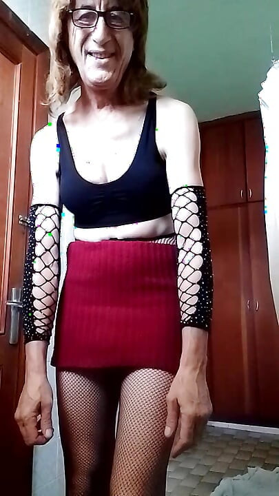 Norian mature trav amateur always looking to do better and progress with opinions of my fans to improve the quality of the video