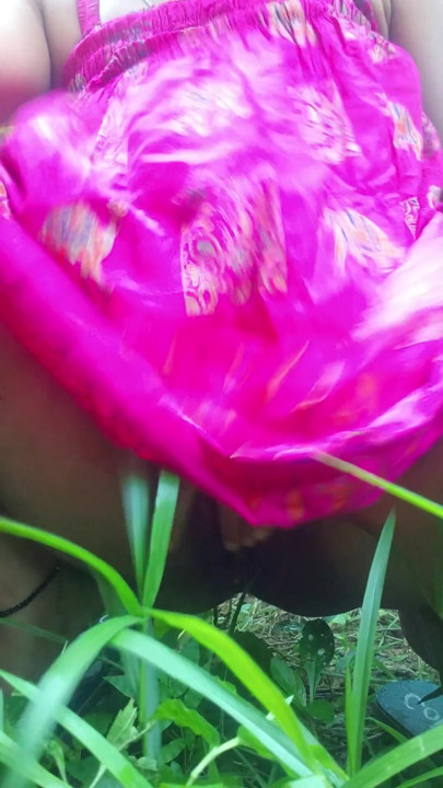 Public place me nude ho gai me | Clip 1