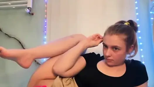 Минет и мастурбация тугой киски Jucielussie
