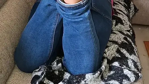 Оставайтесь игнорируемыми у моих вонючих и грязных ног