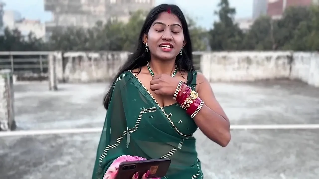 Your-eshita.outdor Indian Bangla Beautiful Hot Girl Fucking Enjoy Time Video.