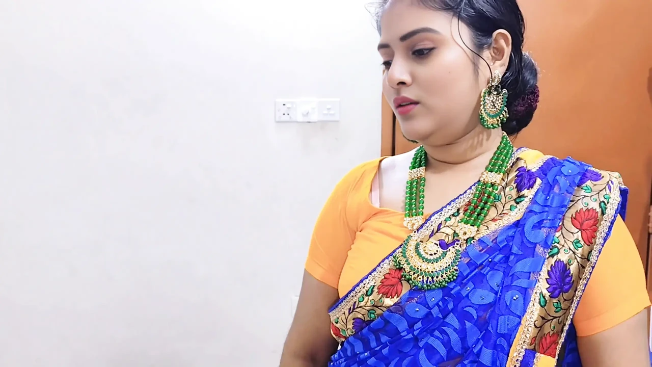 indian bengali village beautiful sister-in-law comes home then I fuck her and enjoy time video.