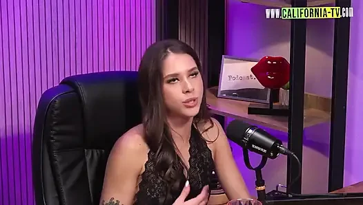 Hot Babe Rafa Lima Showing Her Body and Telling Her Fantasies