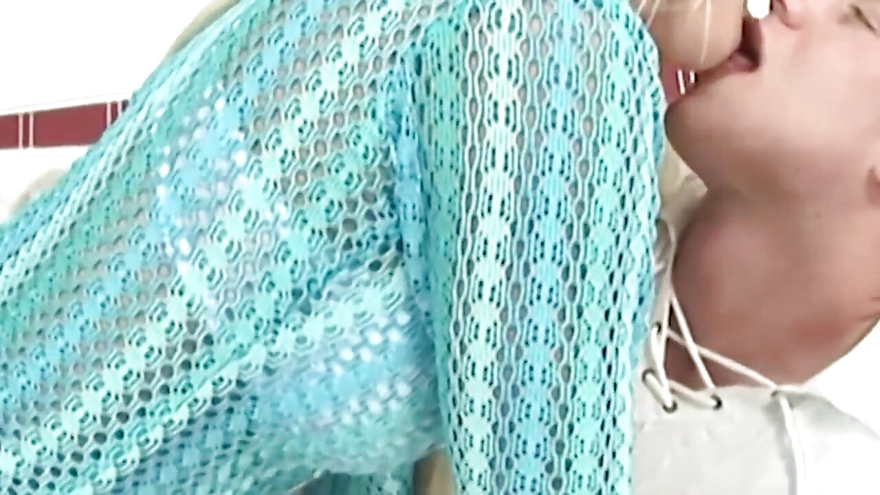 Blonde Babe in Interracial Threesome Frenzy