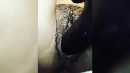 Amateur asiatische sahnige muschi