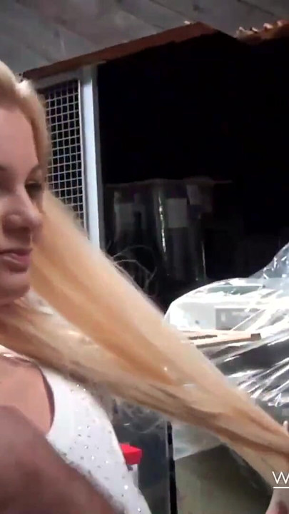 "Letsgodirty - alter bock fickt junge blonde" dan çene düşüren an