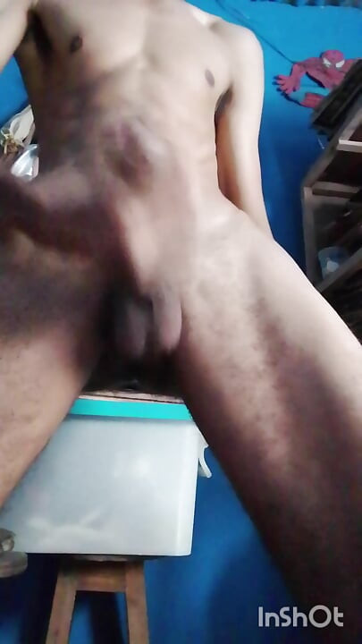 "Một chạm kinky một mình