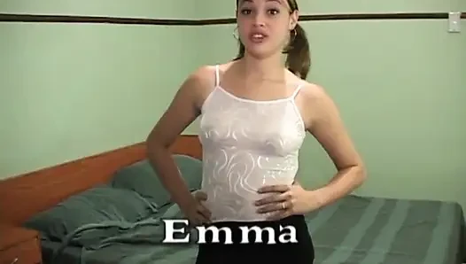 Pelacur seksi muda suka mengisap dan hampir tidak disetubuhi