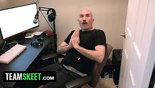 Prank nakal bikin gadis remaja seksi rebecca vanguard sange berat