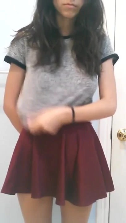 Alejandra vien jugetona pakc