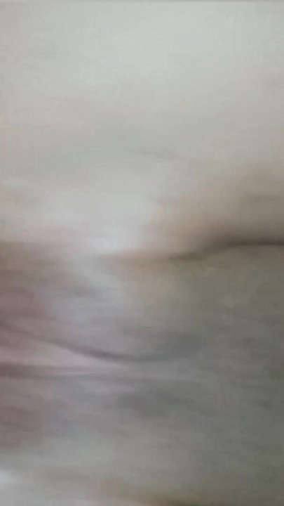 עם בעלה של החברה הכי טובה שלי, זין טעים | קליפ 1