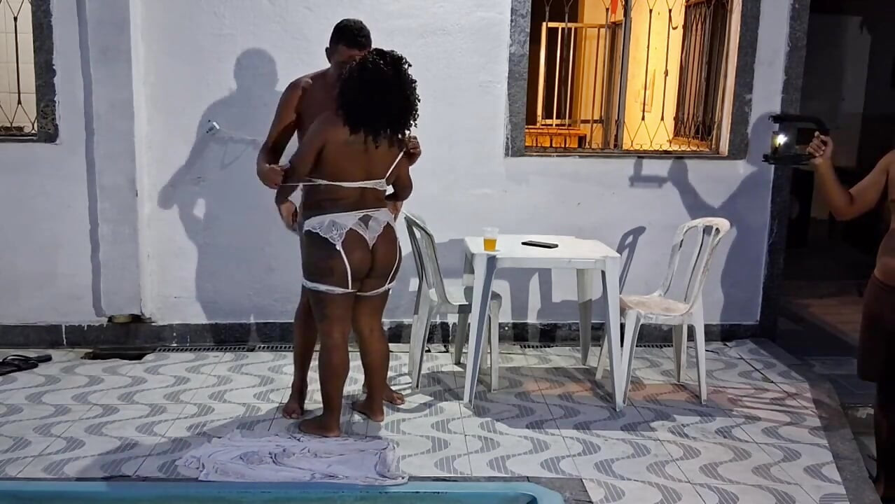 Baszás a hőségben