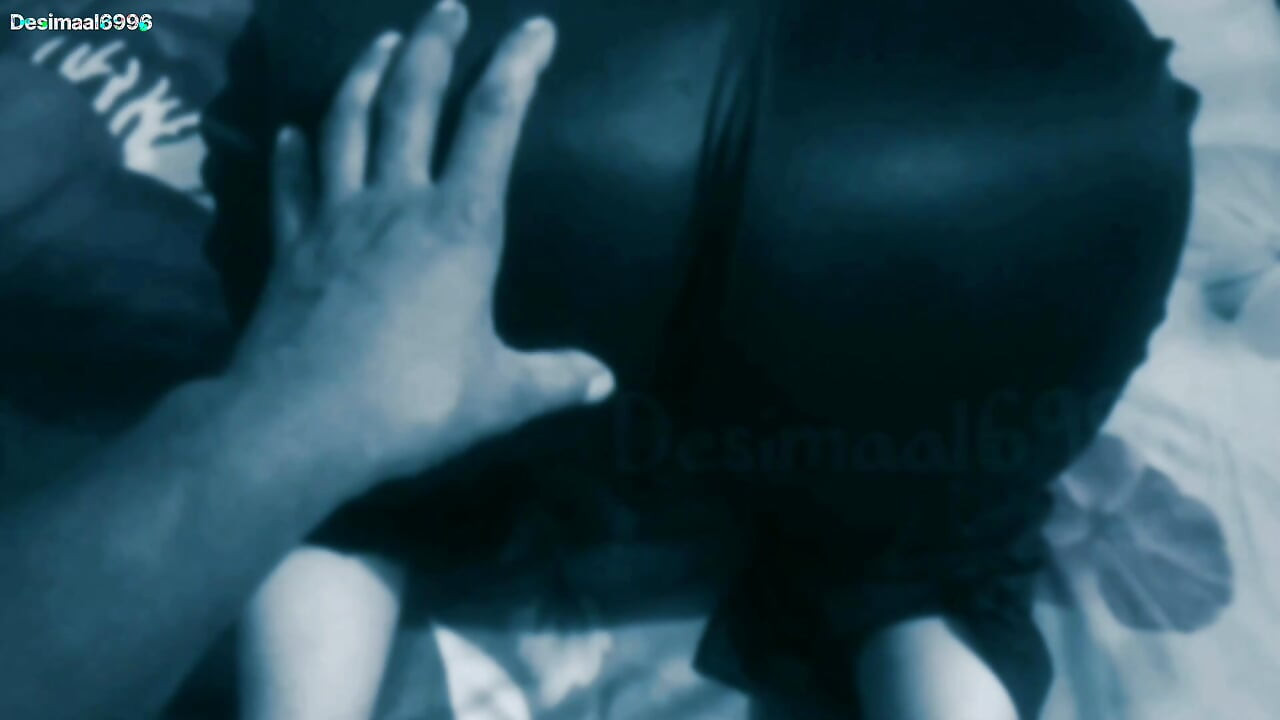 Fun with my stepmom big ass desi thadka mommy ass
