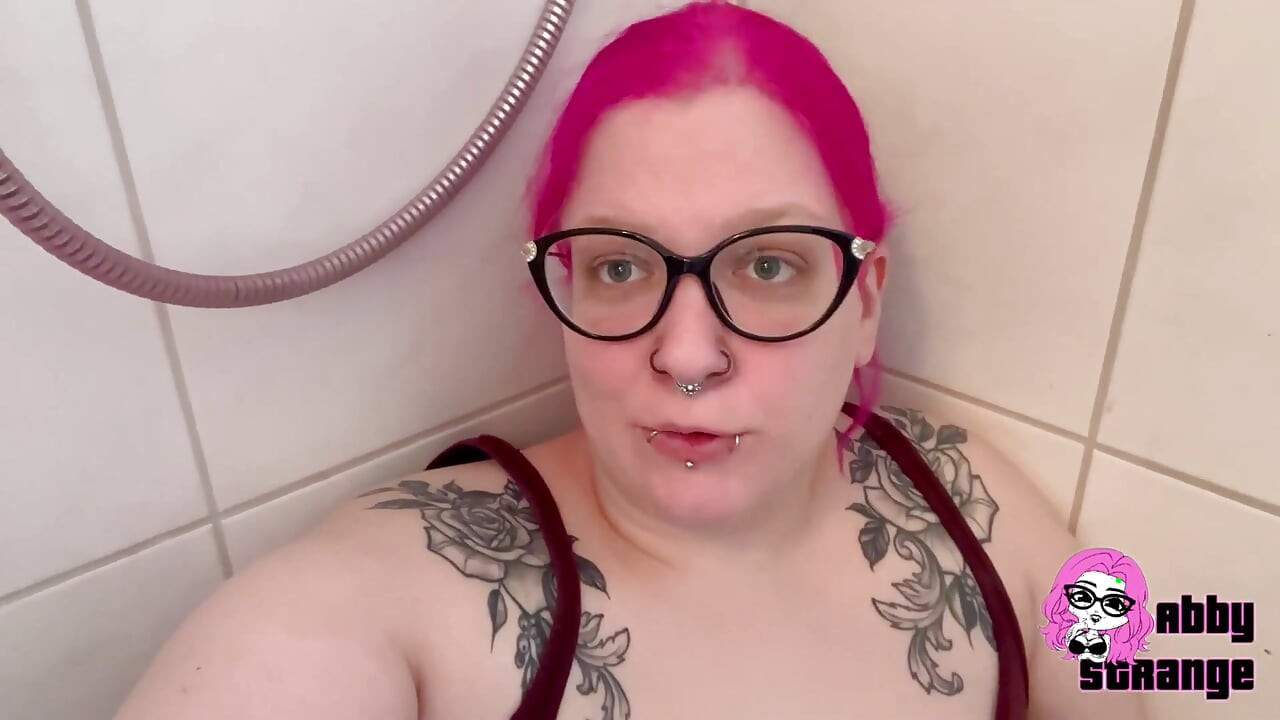 Peeing From My Pussy