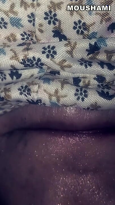 Desi bhabhi full nude body show full sex