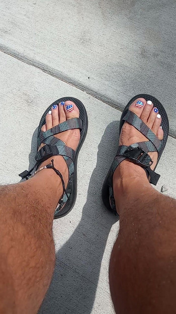 Showing off my Pedi and Sandals