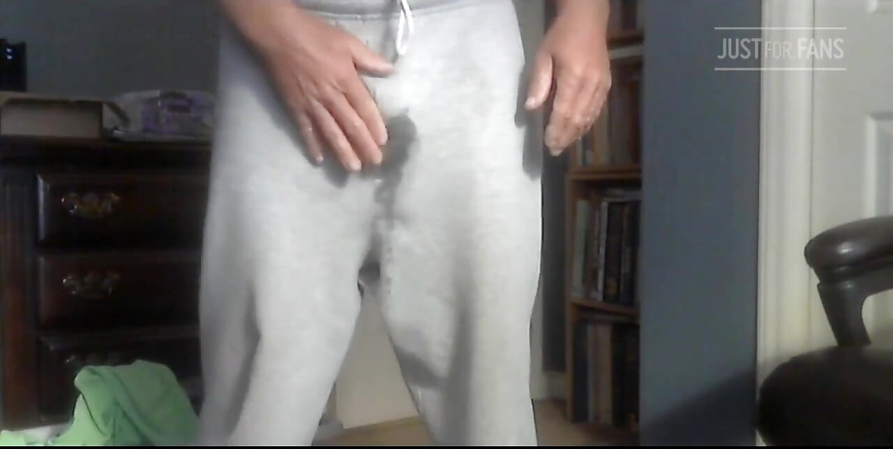 Video bocor seksiku yang lagi berkeringat!