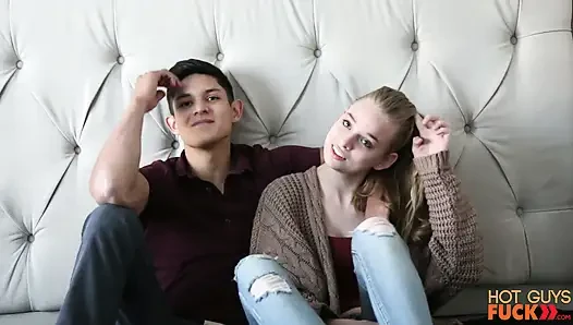 Давние друзья Дэвис Блэк и Sarah Sunday, наконец-то