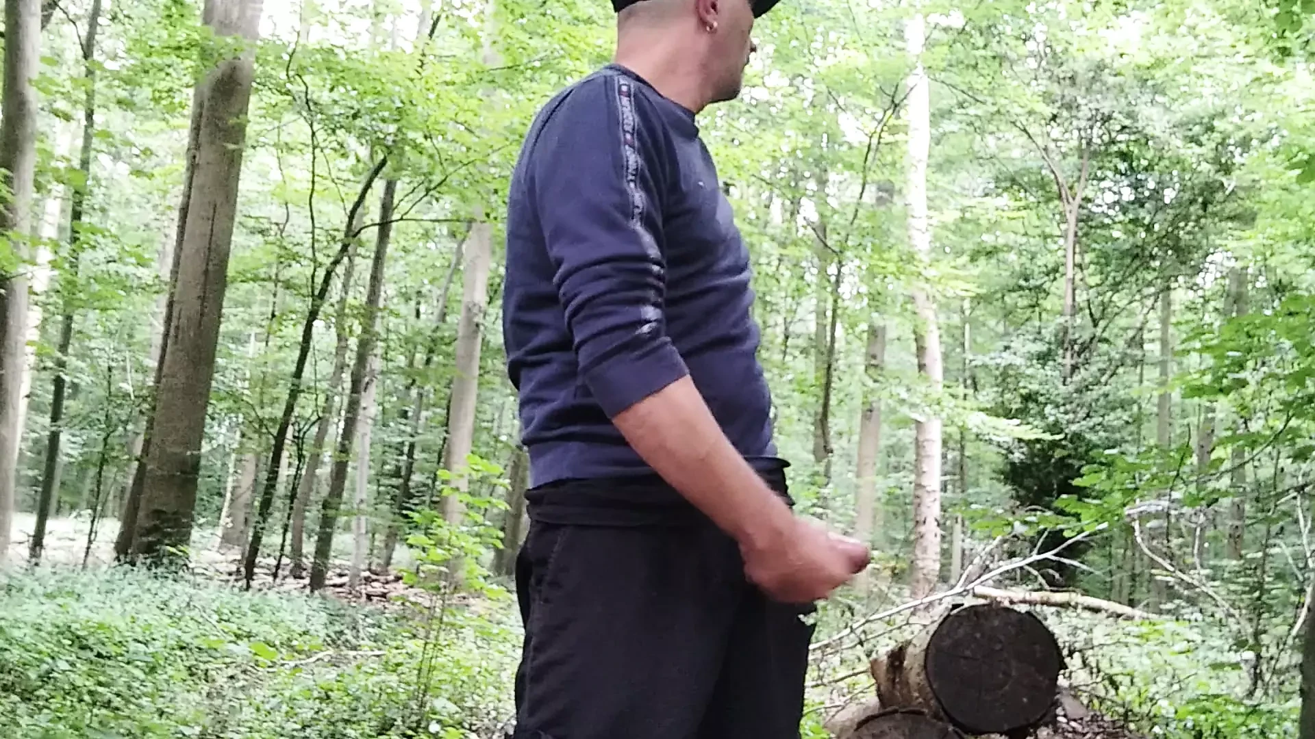 A carga era pura, espero que grandes fungos 😂 de esperma estejam crescendo lá agora