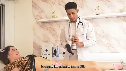 Der Arzt Heilt Die Taube Muschi Seines Geilen Patienten, Indem Er Sie Wild Mit Seinem Dicken Schwanz Fickt