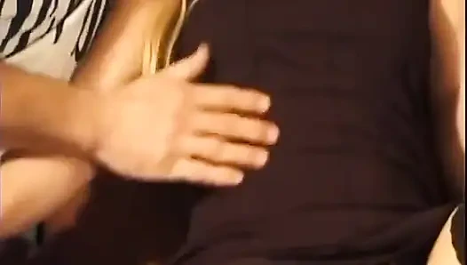 Двое мужчин для очень жадной молодой блондинки!