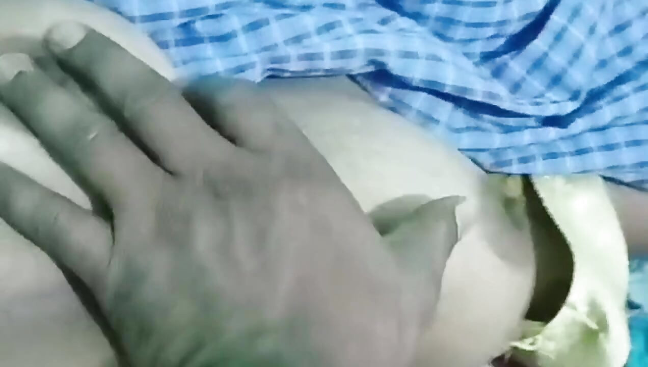 Crazy desi aunty