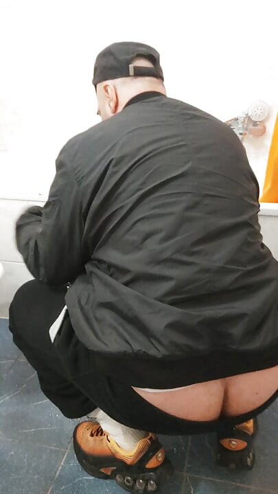 The Perverted Dj - Bro Pissed in His Sneax