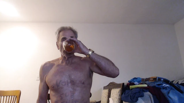 Voyeur’s Old Sub Having a Drink