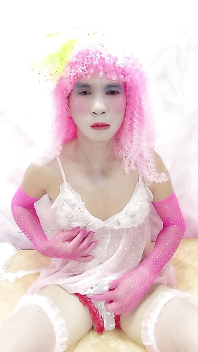 Oanh Le transgender wearing sexy clothes selfie cups tinh