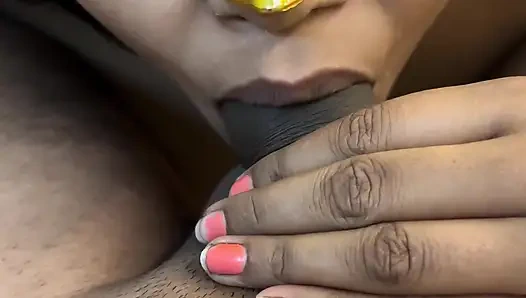 Развлечение в частной комнате для деси-пар