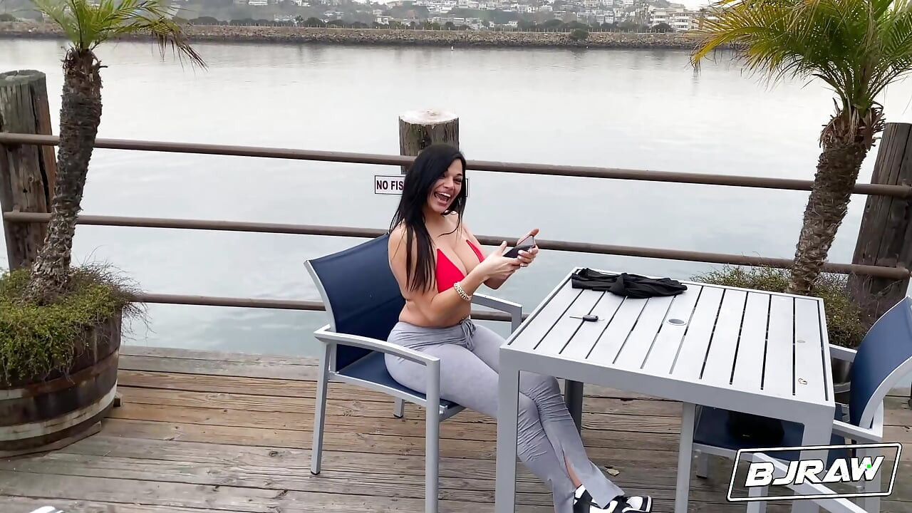 BJRAW 粗壯狐狸精Mona Azar滿臉都是精液