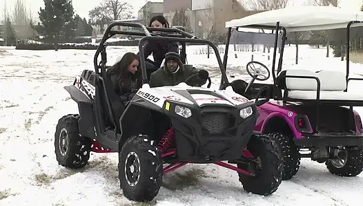 Asyalı Saldırı Vahşi Grup Sikiş Festivali