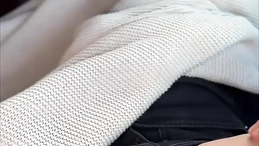 Kızıl saçlı elly debriyaj samimi tekne yolculuğunun tadını çıkarıyor