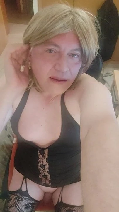 Férfit keres
