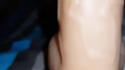 Жена хочет попробовать большой хуй