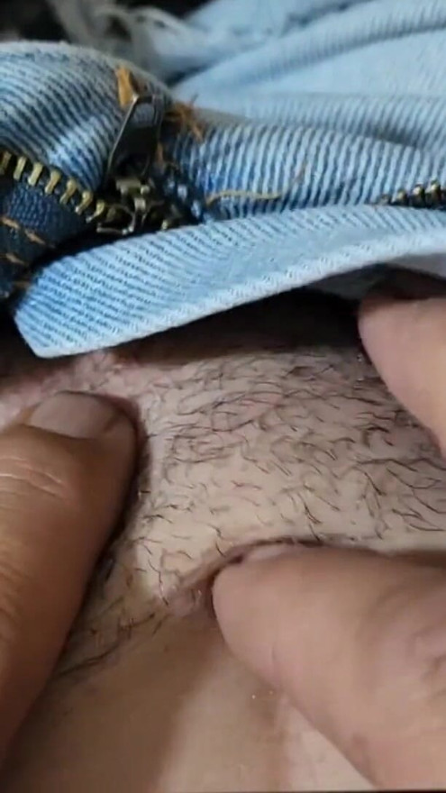 Fingering hot chearleadre in her jeans after the game | Clip 1
