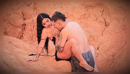 Рыжая сосет и трахается в видео от первого лица, пока не глотает все молоко - AlejandraPalacios