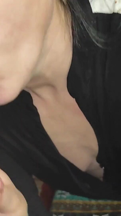 素人熟女邋遢口交，口爆 | 短片 1