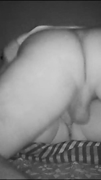 Ključni trenutak iz "Indijanske seoske kućanice i kućanskog seksi kurca showa"