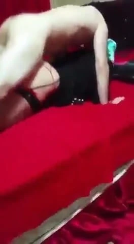 Evli Turbanli Arkadan Vurduruyor