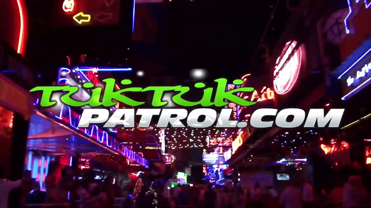 Chica de aspecto inocente