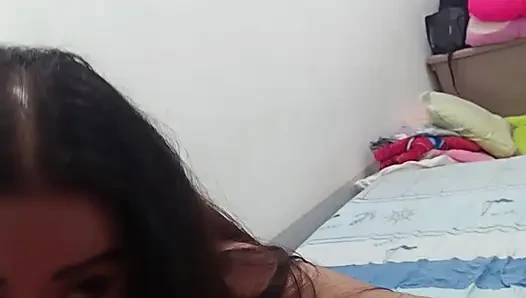 Große natürliche titten, ehefrau gibt einen langsamen und hautnah blowjob