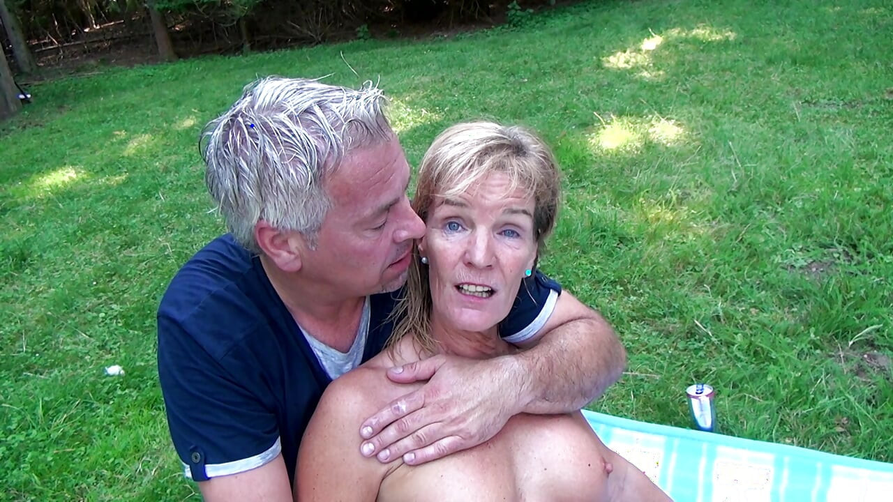 Horny Housewives Double Penetration Orgy
